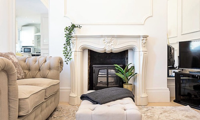 South Richmond Apartment | Stylish Apartment In Leafy Richmond