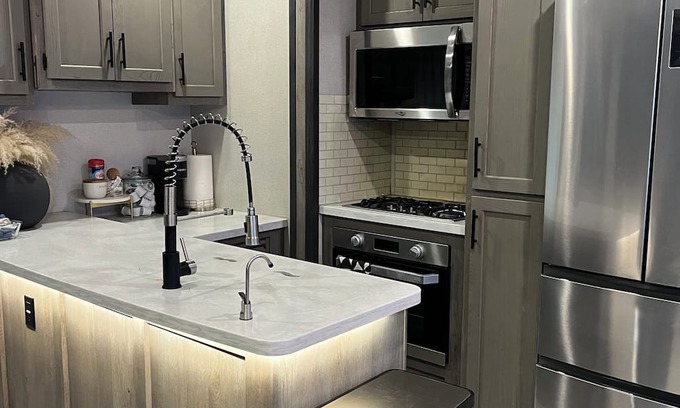 Merced County House | Charming 2-bedroom RV in brilliant Atwater with WiFi, AC