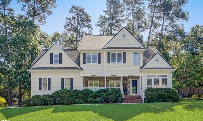 Canterbury House | Welcome to this inviting four bedroom home nestled