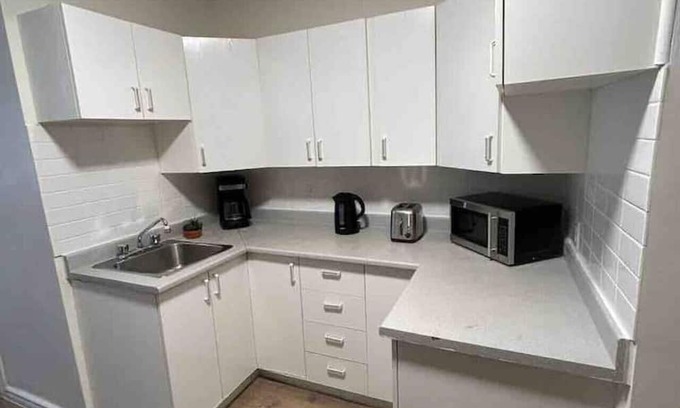 De Lorimier Apartment | Plateau Apartment on Messier