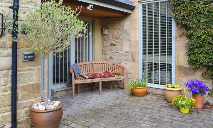 Corbridge Cottage | Welcome to Birchwood House Studio, a tranquil studio apartment nestled in Corbridge’s centre.