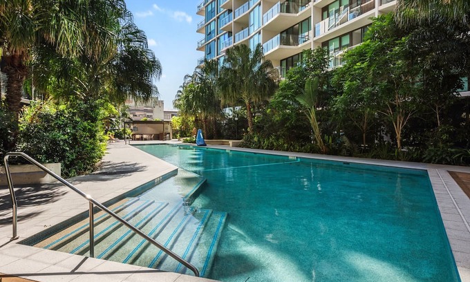 Newstead Apartment | Cityscape 2-Bed with Pool, Gym & Secure Parking