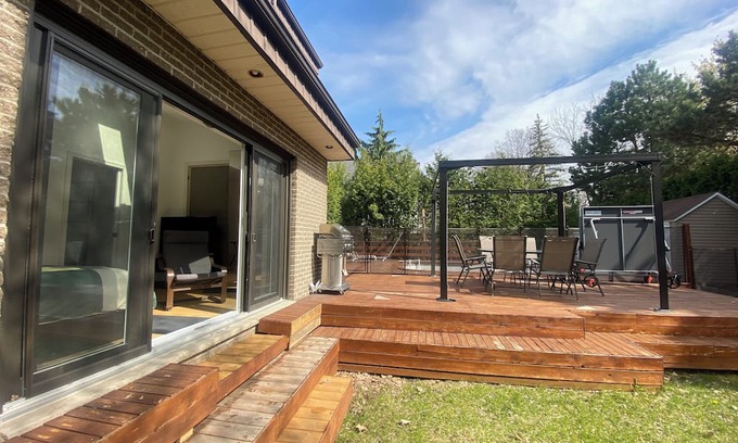Longueuil Apartment | Vrbo Property