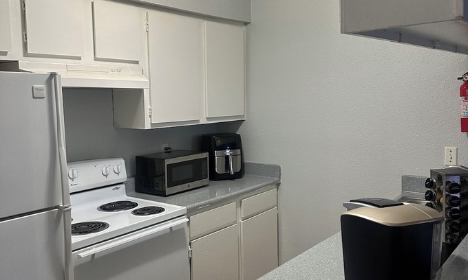 Willow Meadows/Willowbend Area Apartment | beautiful cozy home near NRG.
