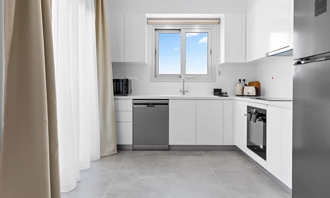 Kato Polemidia Apartment | Pissides Residence 202