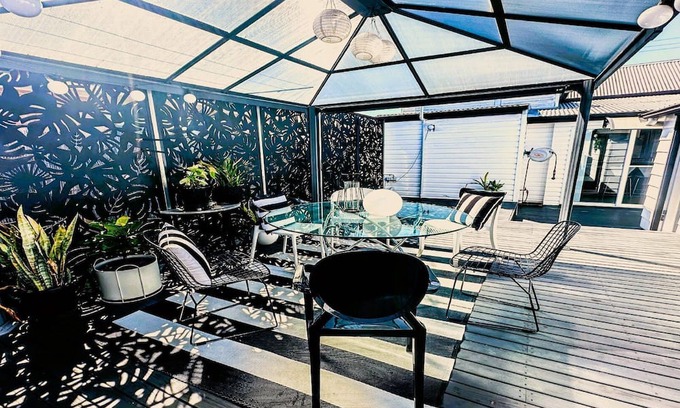 Cessnock House | ELEDA HOUSE HUNTER VALLEY - 3 BEDROOM