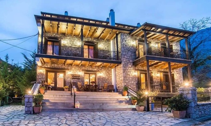 Eptalofos Condo | Eptalofos Guesthouse - Cozy Double Nest with Fireplace