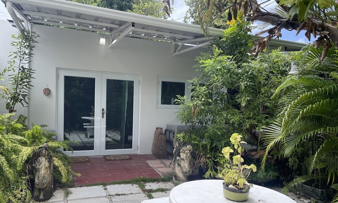 Rio Piedras Apartment | Lovely Studio in Baldrich San Juan Puerto Rico