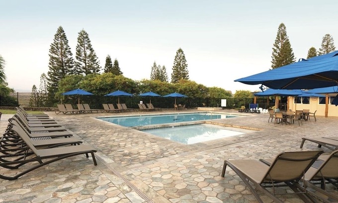 Berkeley Resort | Luxury 2 Bedroom & 2 Bathroom Unit with Full Amenities