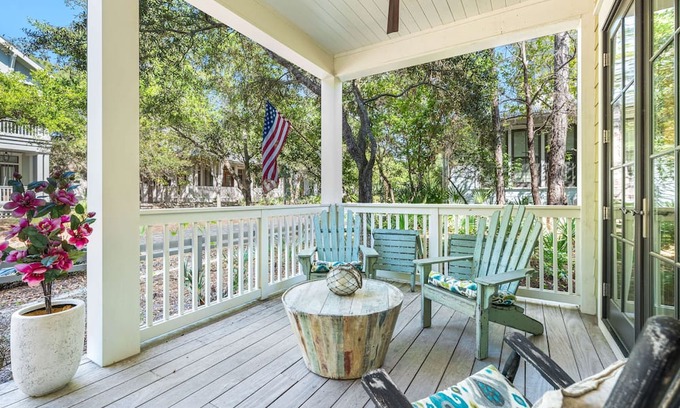 Forest District House | Watercolor Stunner w Pool near Camp Watercolor