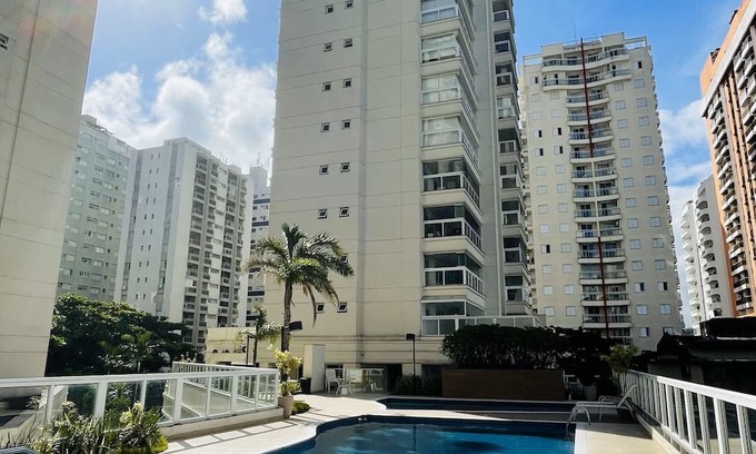Pitangueiras Apartment | Piscina e Churr. na Pitangueiras - 13