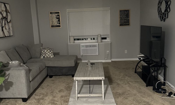 Raleigh Apartment | 5 Minutes from Crabtree valley mall and wake med