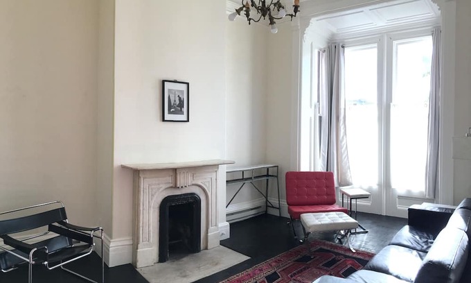 Hayes Valley Apartment | Perfect Hayes Valley 2BR flat, comfort + convenience