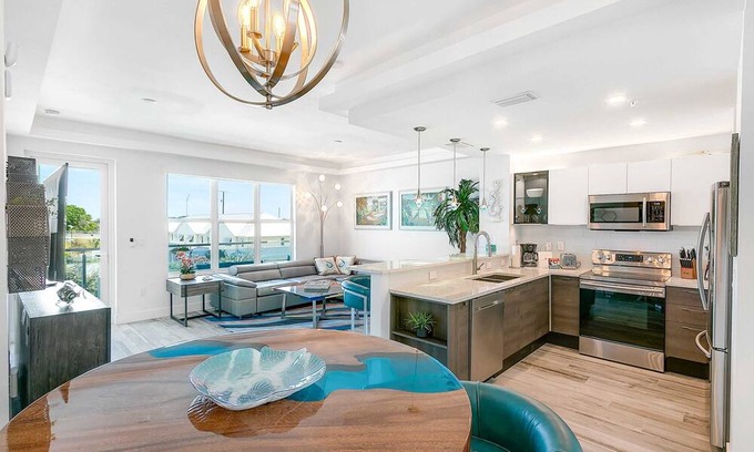 Merritt Island Condo | Starboard Elite Summa