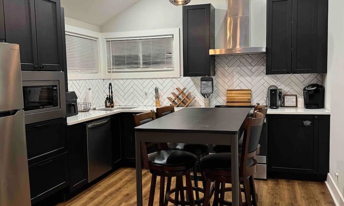 Simpsonville House | Downtown Bungalow with king ensuite, coffee station, laundry, & wifi,
