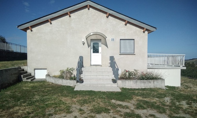 Le Nayrac House | Maison Chalet