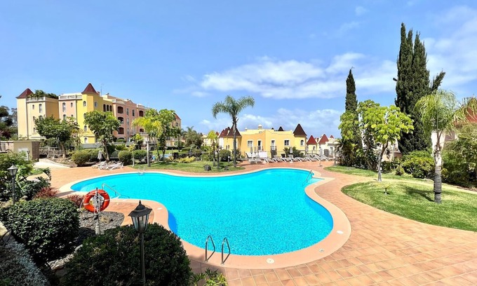 La Quinta Apartment | Cozy apartment with wifi, swimming pool, private G