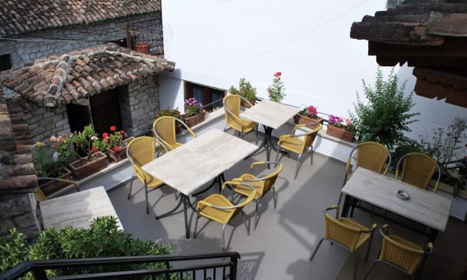 Berat Hotel | Hotel Osumi Berat