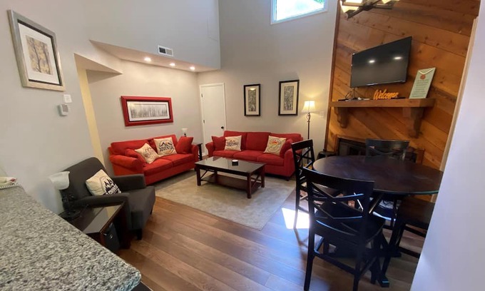 Wintergreen Condo | Laurelwood 95 with Wintergreen Advantage