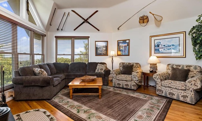 Nellysford Condo | Stonewall Court 21 with Wintergreen Advantage