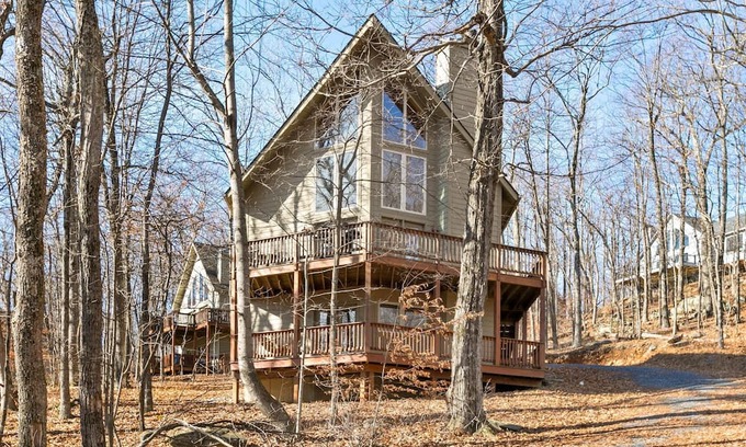 Nellysford House | The Osprey with Wintergreen Advantage