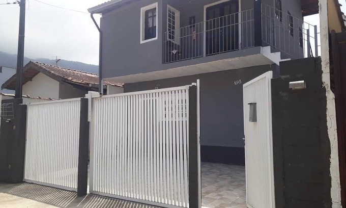 Pereque-Acu Ski Chalet | KIT Net, 5 Pessoas EM Camas, BEM Mobiliada, Praia DE Pereque Açu, Ubatuba,