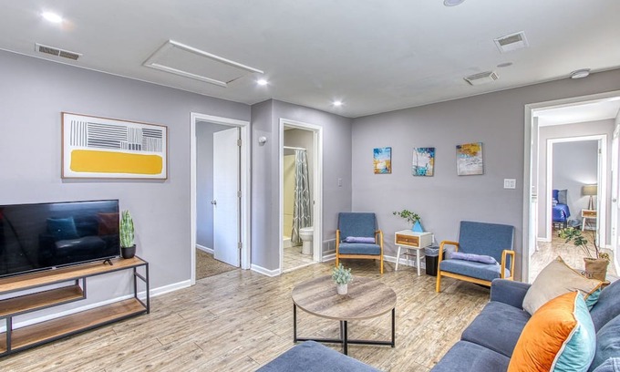 Taylor Apartment | Discover the epitome of comfort in this 4-bedroom, 3-bathroom haven.