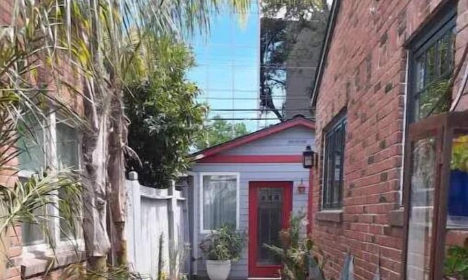 North Oak Park House | Adorable Med Cntr/Oak Park studio 6 min to UCDavis