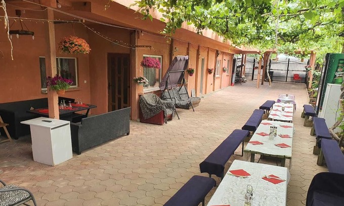 Bacau Bed & Breakfast | Pensiunea Alexa