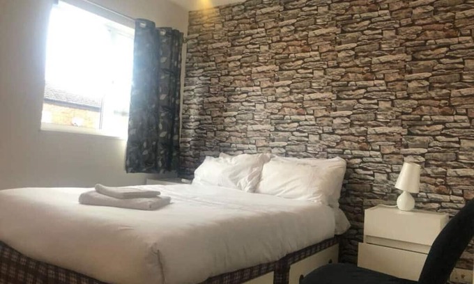 Andover House | 3 Bedroom House Andover