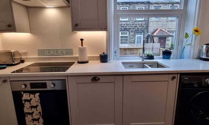 Ilkley House | Dale Cottage: Stunning 3 Bedroom nr Ilkley