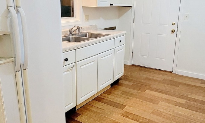 North Salem House | Cute & Clean! Small home in a small town, North Salem, IN. Economical stay.