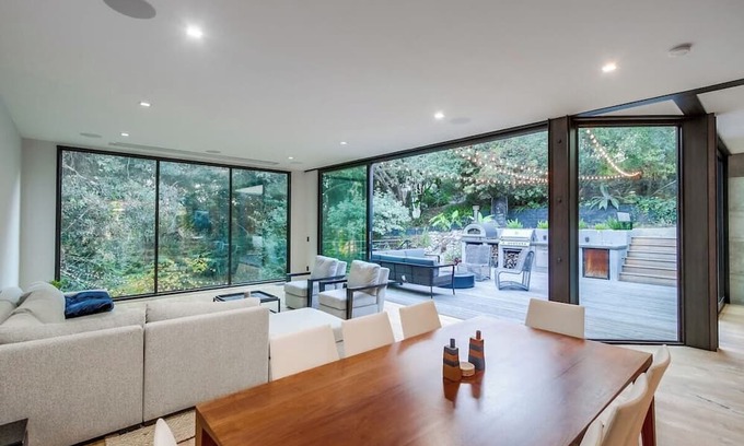 Fire Mountain House | A Zen Paradise With Movie Theater & Hot Tub