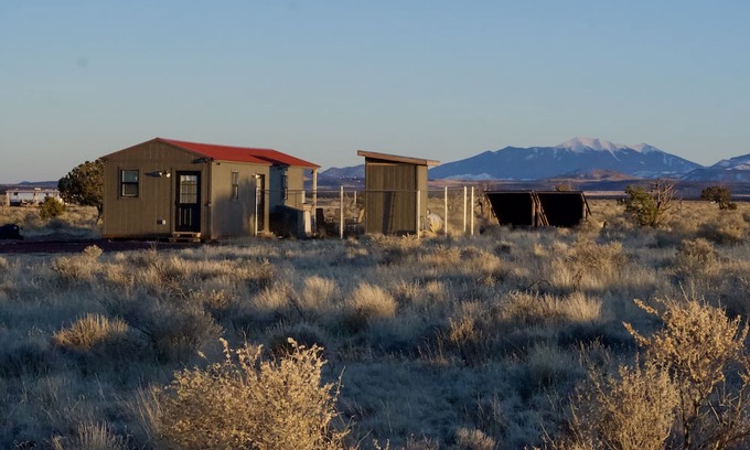 Valle Cabin | Cozy Tiny Home Close To The Grand Canyon!
