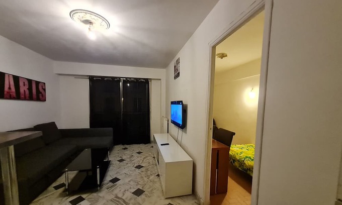 Mantega Apartment | Petit F2 Simple Proche Toutes Commodités