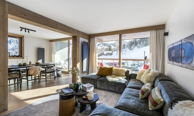 Courchevel Villa | Apartment Un - Four Bedroom Villa, Sleeps 10