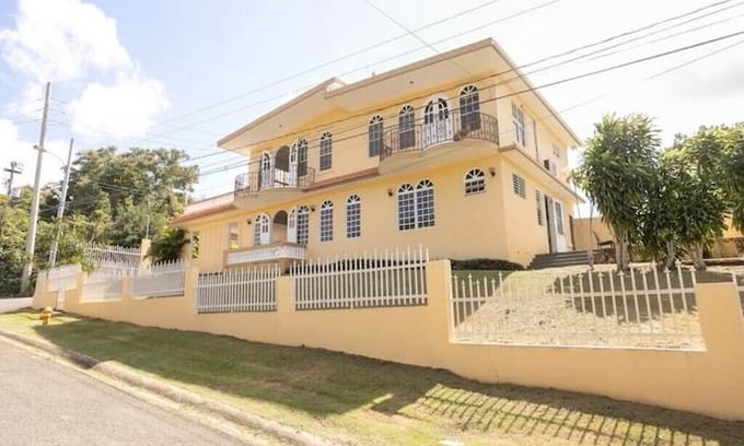 Guaniquilla House | Casa GiraSol, Winter Paradise