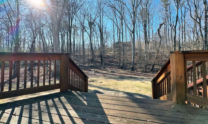 Powder Springs House | Cozy Retreat! Your Home away from home in Powder Springs