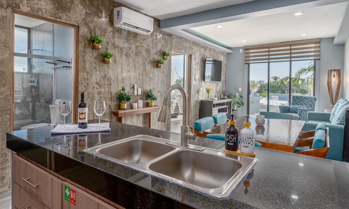 Downtown Mazatlan Apartment | 6 Chametla Playa Sur