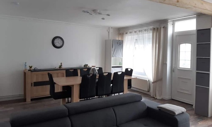 Gravelines House | Gîte Situé à 1 km de la Centrale Nucléaire.. Tout Confort, Proximité Commerce