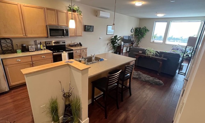 South Burlington Apartment | 1-BR apartment with deck overlooking Lake Champlain and the Adirondack Mountains