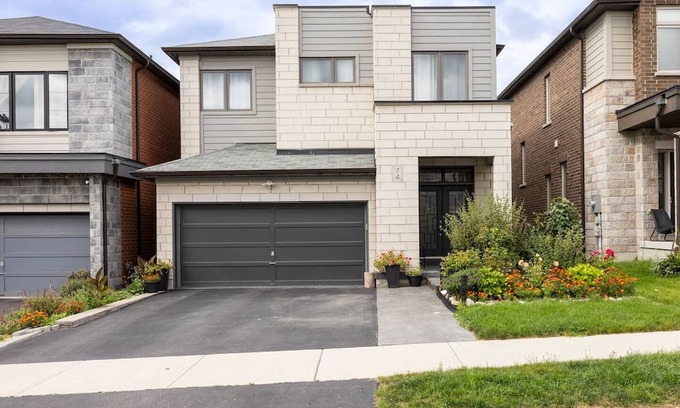 Newmarket House | New Private & Clean Suite in Newmarket, ON