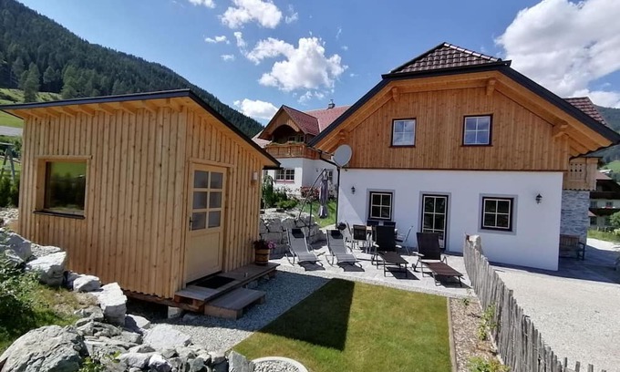 Weisspriach Apartment | Holiday home "Weißpriach"