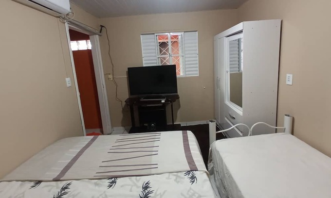 Regiao Norte House | Casa Fundos p 3 Pessoas com Ar-cond. Wifi Garagem Coberta Cozinha