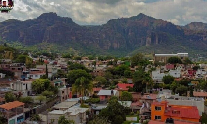 Tepoztlan House | NEW! Bamboo LA TEPOZTECA magic & tradition