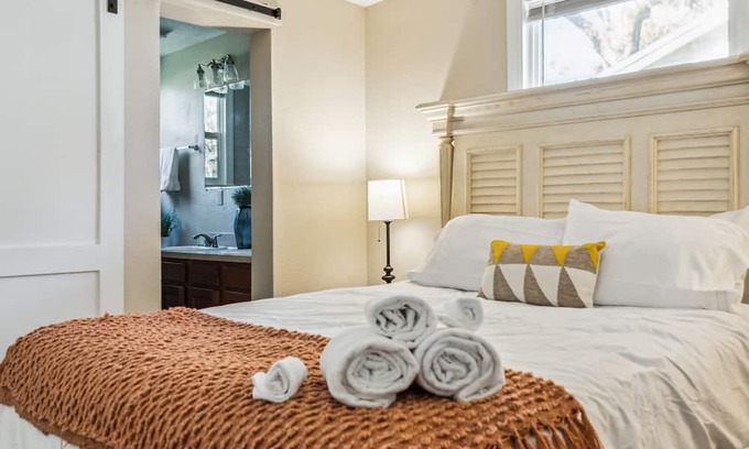 Lakeshore South House | Lakeshore Lush