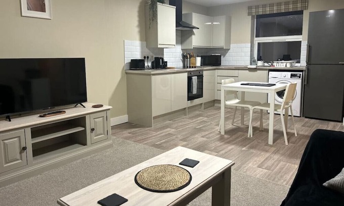 Burslem Apartment | Comfortable & Spacious Apartment