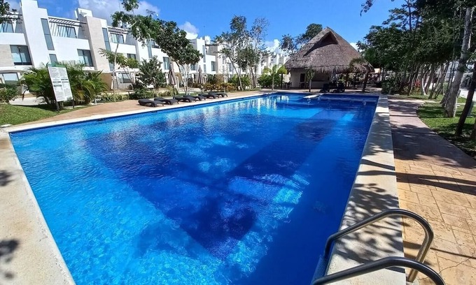 Playa del Carmen House | Casa moderna en Playa del Carmen Cerca Xcaret, con capacidad hasta 6 personas