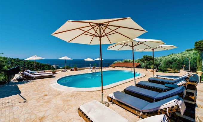 Ulcinj Other | Holiday Park Tree