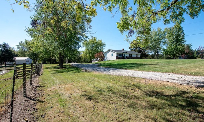 Holts Summit Apartment | FARMHOUSE APARTMENT on 7+/- Acres with Farm Fresh Breakfast + Crackling Bonfire
